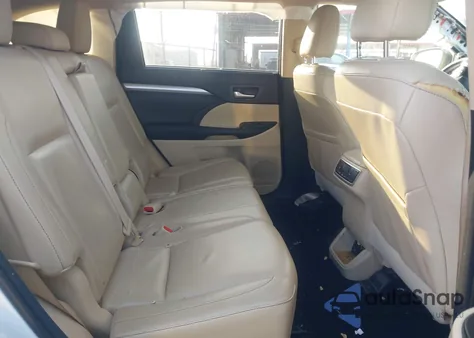 2015 Toyota Highlander Xle V6 from USA, damaged, VIN 5TDKKRFH2FS096191